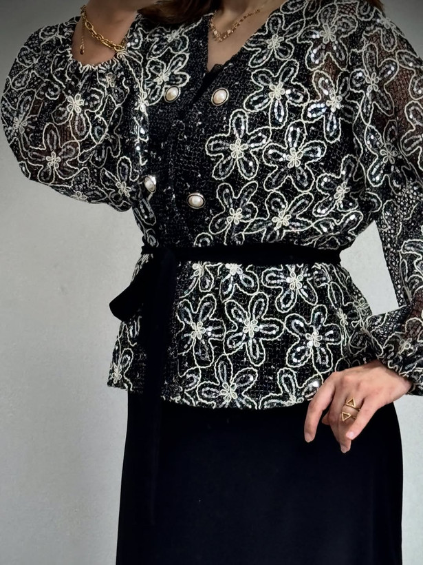 کت و شلوار مجلسی اللماس مدل کرپ دمپا گره ای